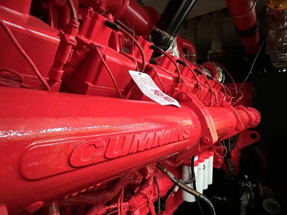 1MW-Gas-Genset-7.69.3-5.webp