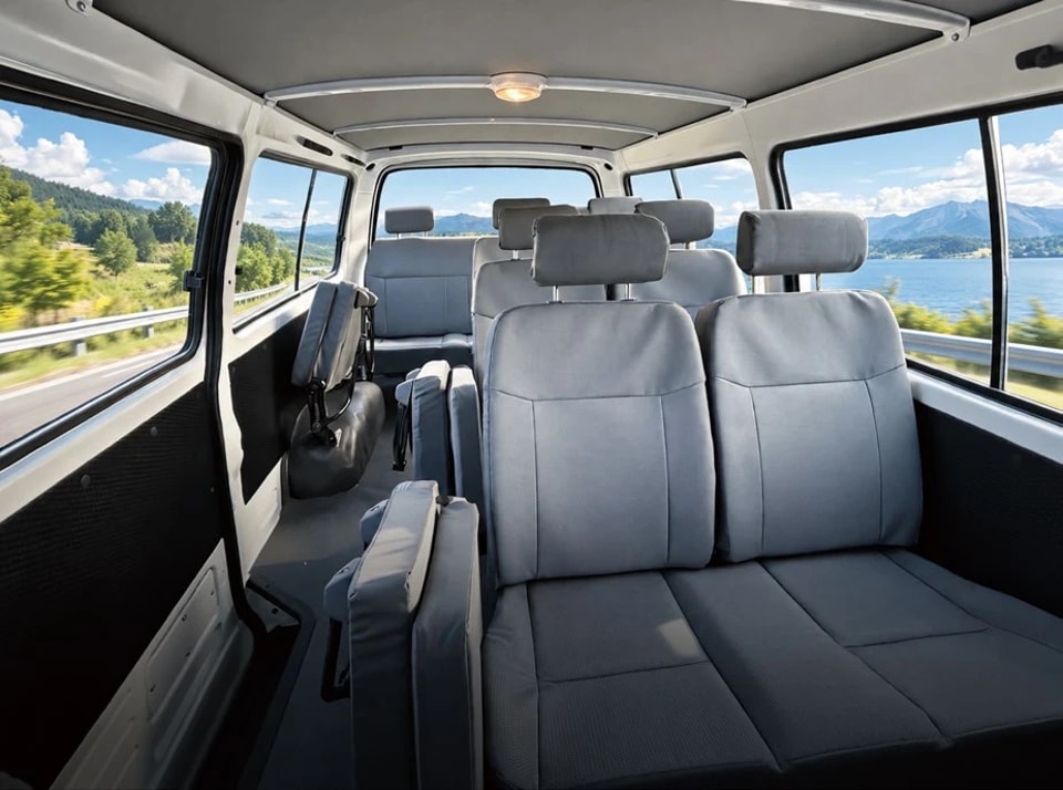 Haise EV RHD (Bus) — photo 11
