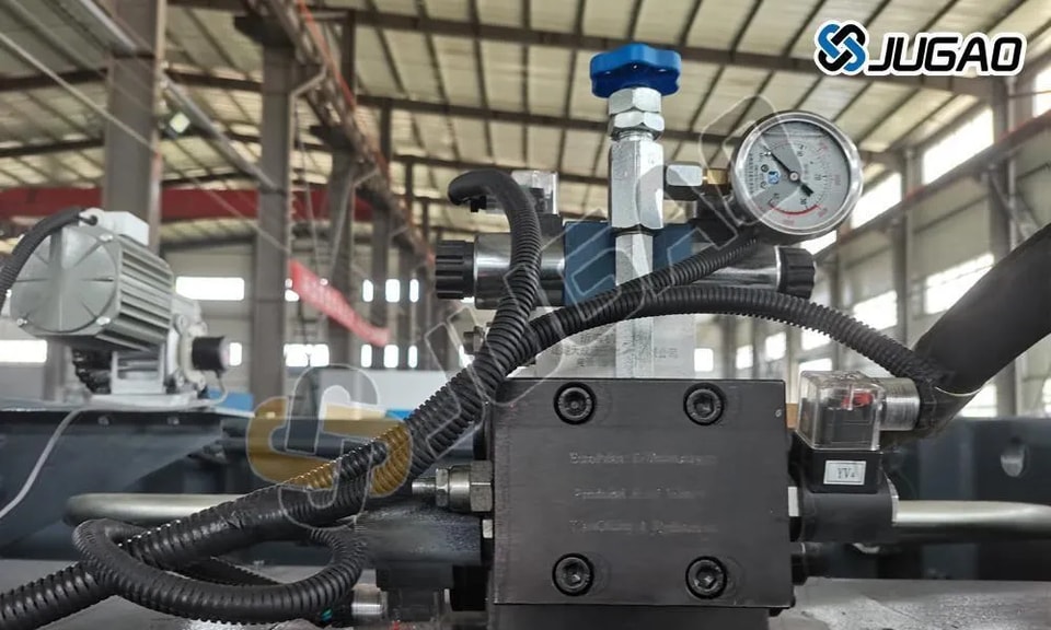 Guide de maintenance professionnelle du groupe de vannes hydrauliques pour presses plieuses