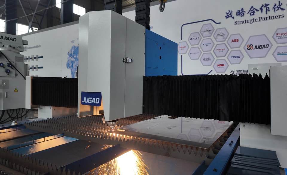 Comment entretenir efficacement une alimentation laser