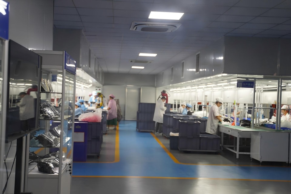 Air tightness testing equipment in assembly workshop