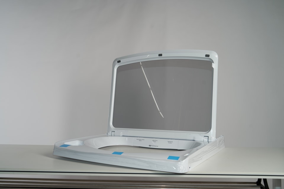 LJH05707