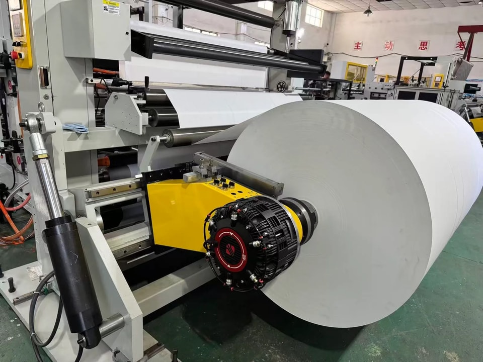 Thermopapierrollen-Produktionslinie von GPPE in Italien