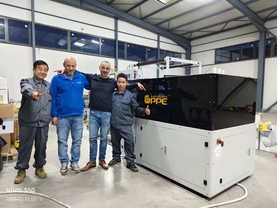 L’équipe GPPE avec le client en Roumanie