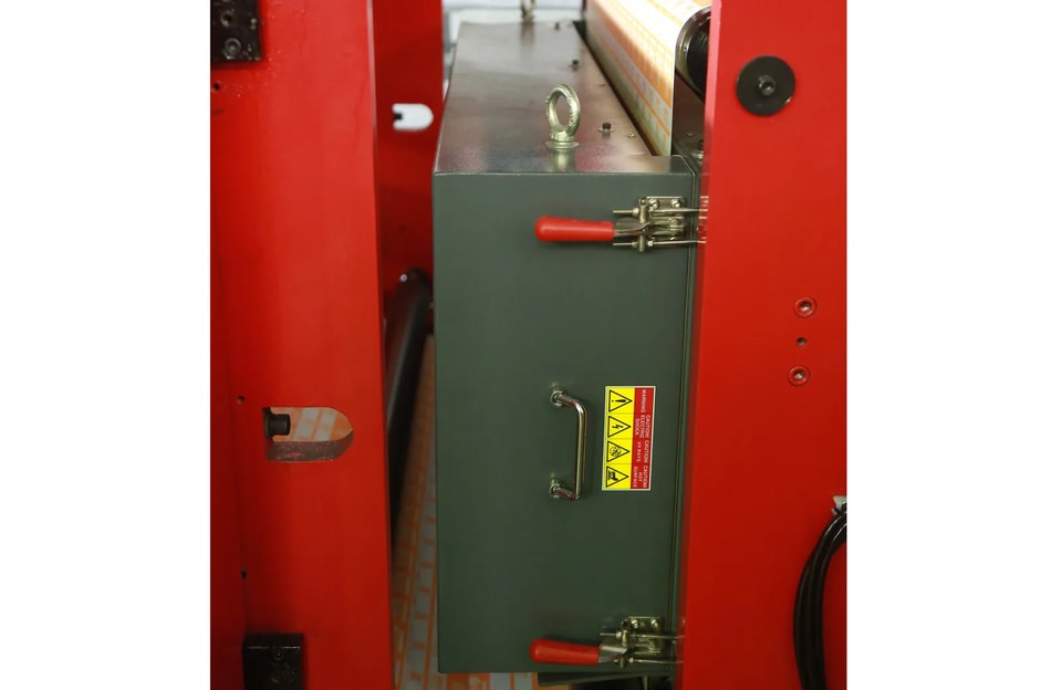 GPPE Fully Automatic Preprinted Paper Roll Converting Line - equipment gallery view 7