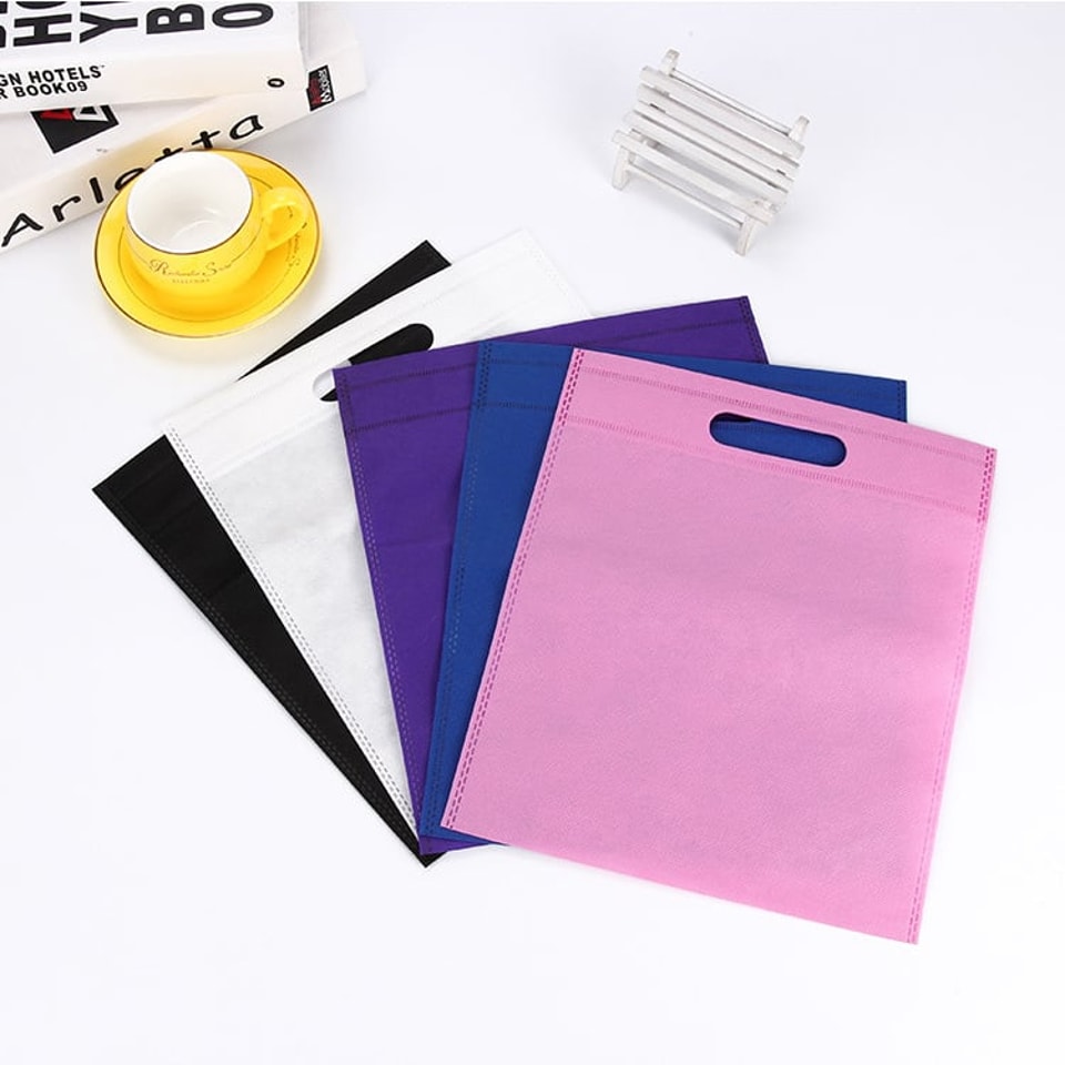 Cheap Custom Logo Colorful Shopping Carry Die Cut Nonwoven Bags