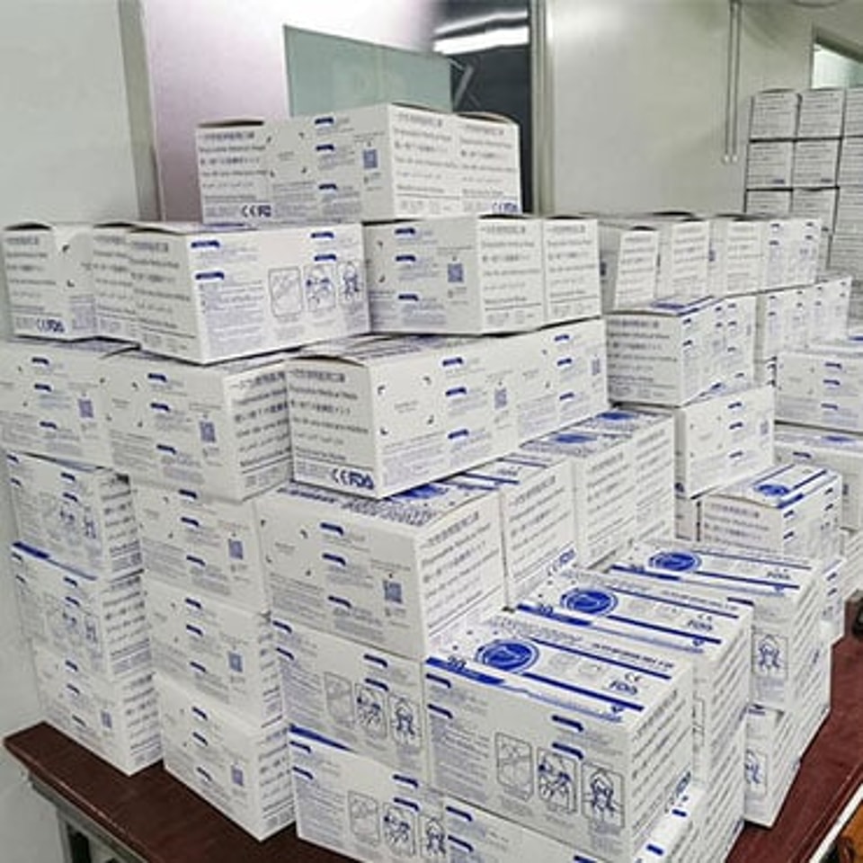Hightop Machinery Group donated 30,000 masks to the United States and Peru