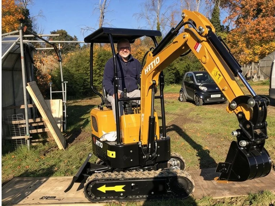 HT10C Mini Excavator Working in a UK Residential Garden