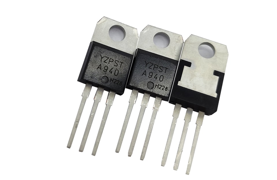 YZPST-2SA940