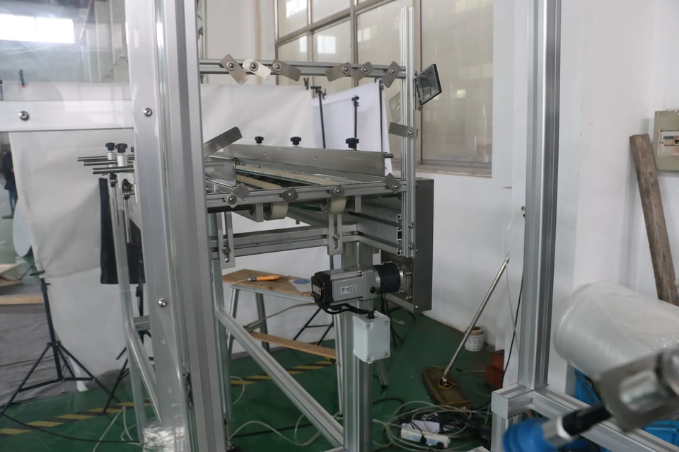 clamshell labeler (6).webp