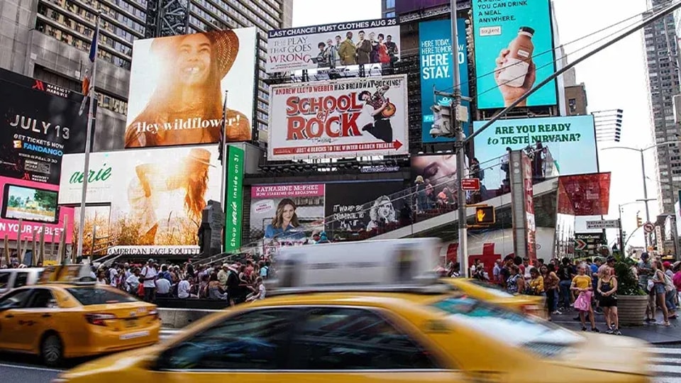 Tendencias de desarrollo de las pantallas LED DOOH en 2023