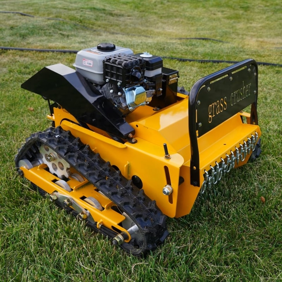 HT-520 Cortador de grama de controle remoto sobre esteiras