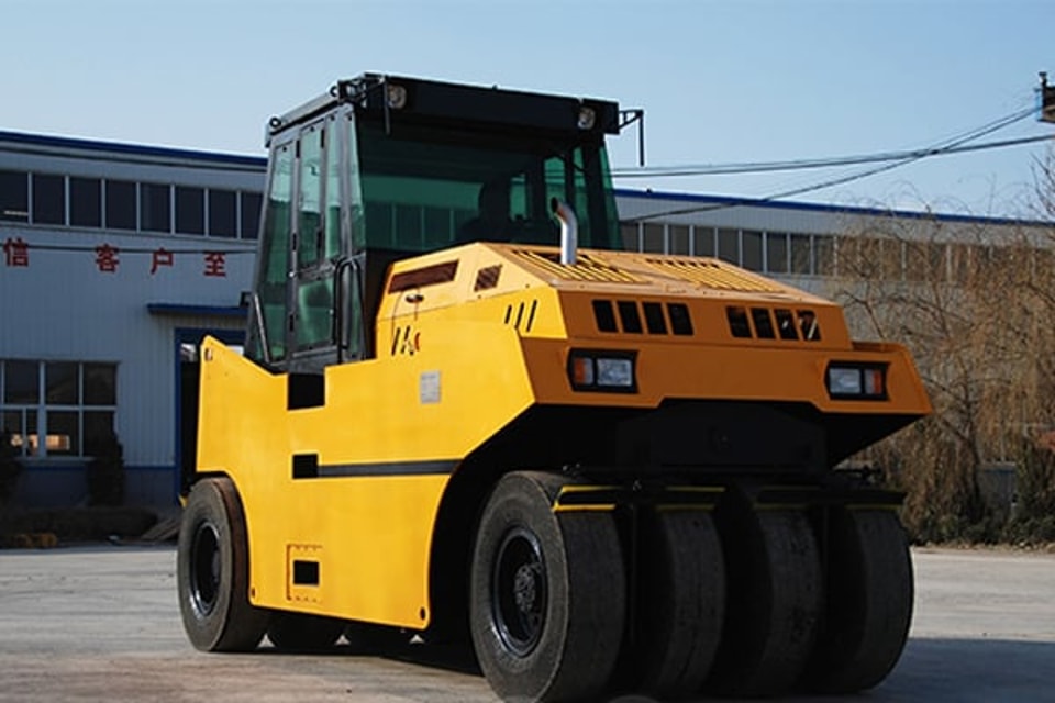 hightop-60ac9db06c400-11d5da.jpg