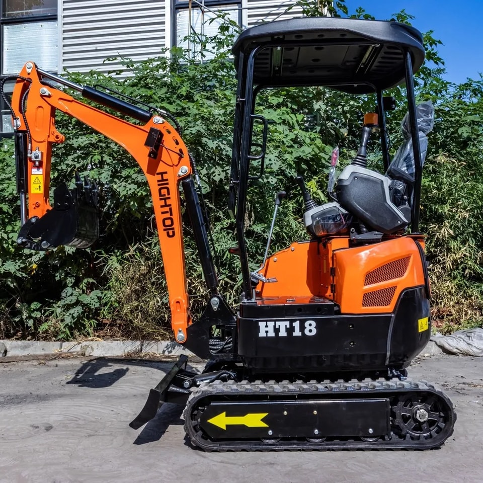 hightop-HT18-3MiniExcavator-1-8T2-06mDigDepth-3-064086.webp