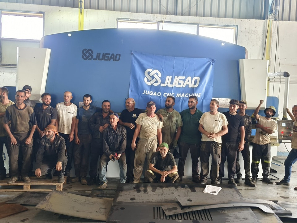 Dareddiaf motors في الجزائر تتعاون مع JUGAO CNC لصنع مجد جديد في التصنيع الصناعي
