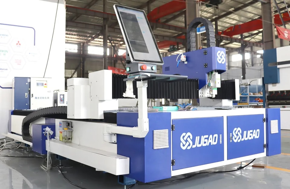JUGAO CNC MACHINE وAMK CONSTRUCTION تتوصلان إلى اتفاق تعاون