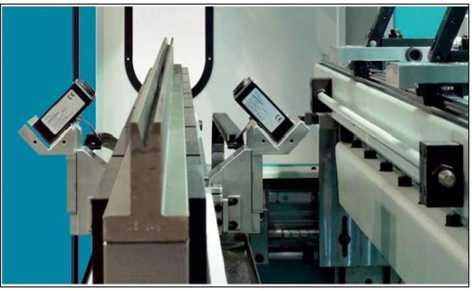 جهاز قياس الزاوية بالليزر لمكبس الثني CNC