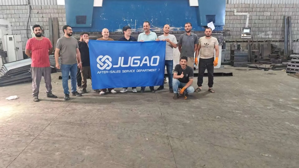 فريق JUGAO الفني يسافر إلى ليبيا ويُتمّ بنجاح تدريب العملاء في مصراتة ويحظى بإشادة كبيرة