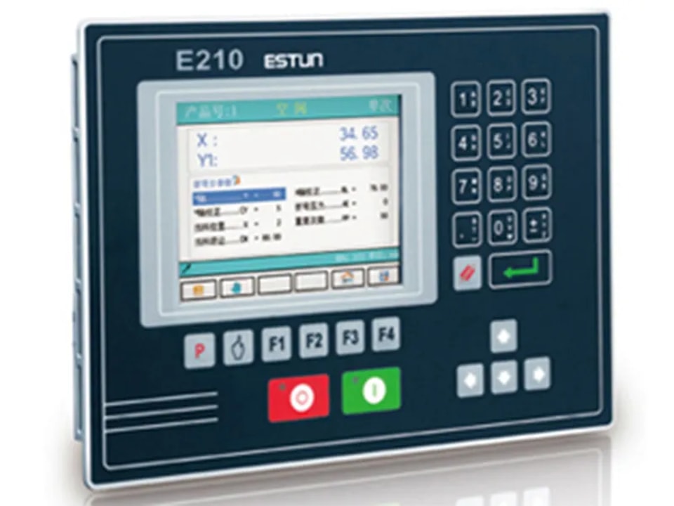 وحدة التحكم E210 CNC