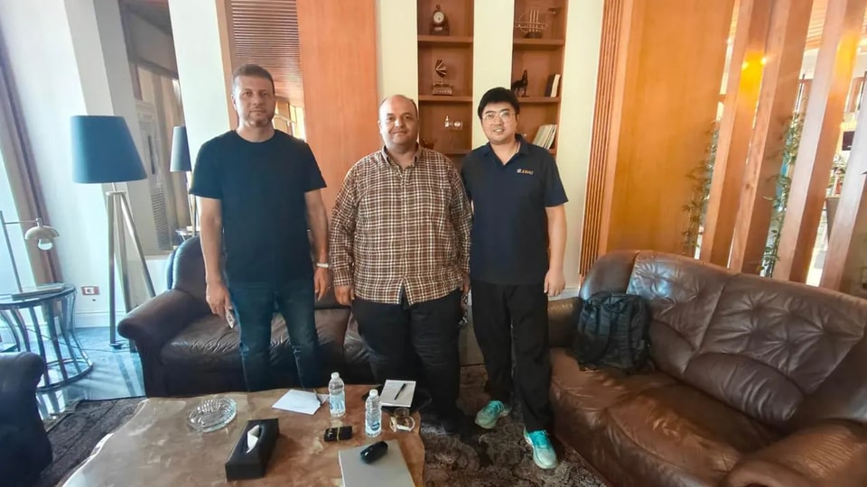 تبادل معمّق ورؤية تعاونية: فريق ما بعد البيع لدى JUGAO ينجح