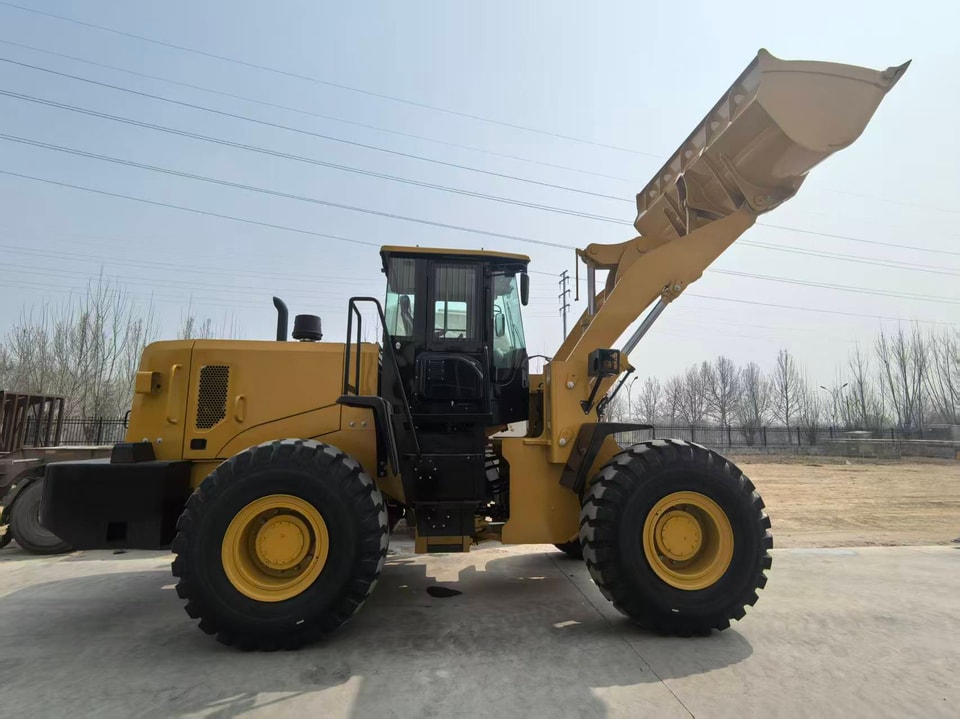 On April 6, 2026, the wheel loader was dispatched to Argentina.