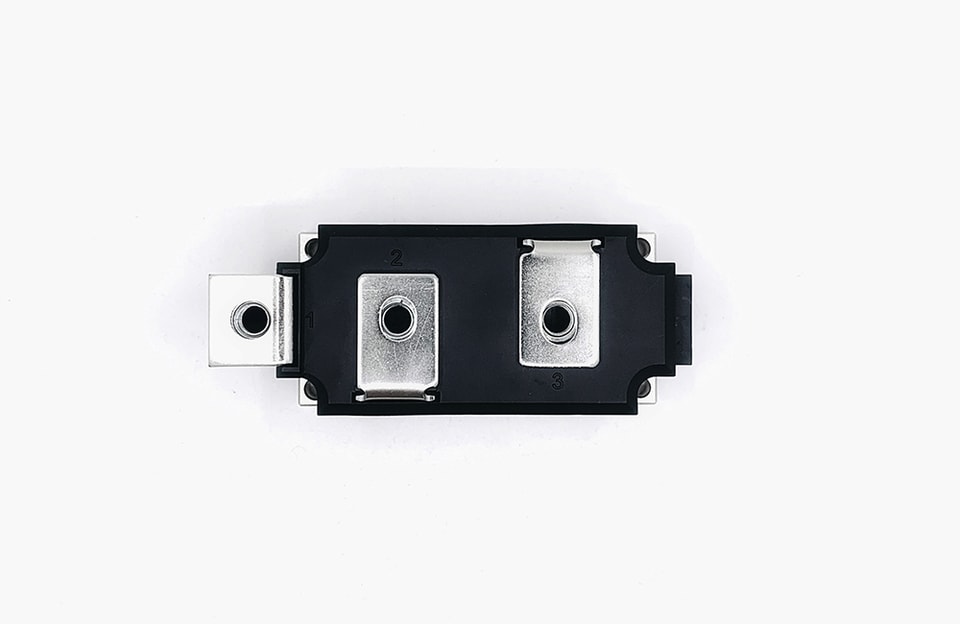 YZPST-MD3-470-4400V(Viso>6000V)