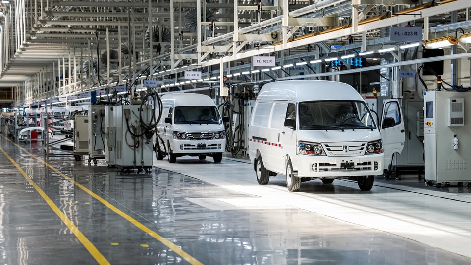 JINBEI final assembly workshop