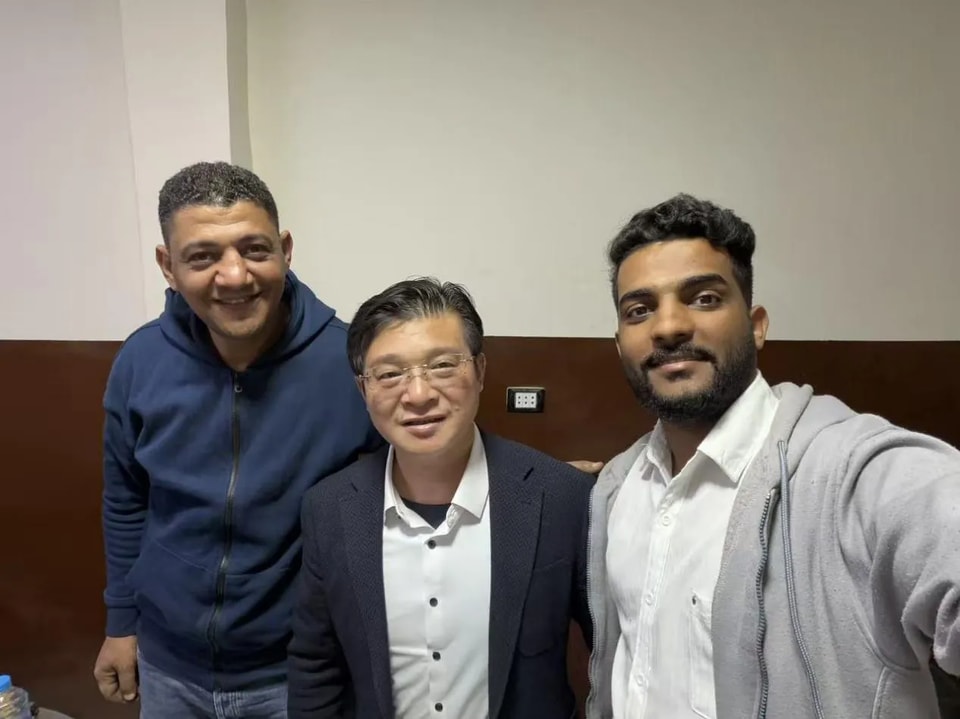 JUGAO CNC ha alcanzado un importante acuerdo de cooperación con FOUR AIR de Egipto para ayudar a modernizar la fabricación de tubos de intercambio de calor.