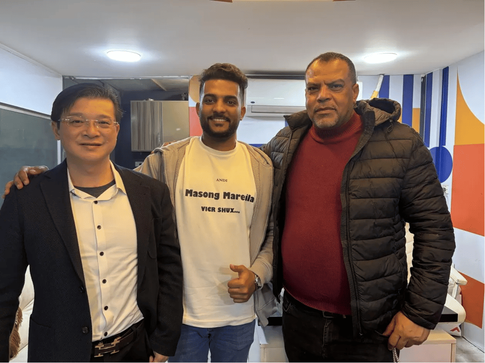 La visita de la empresa JUGAO a Egipto resultó en un acuerdo de adquisición de equipos y expectativas de una cooperación más profunda.