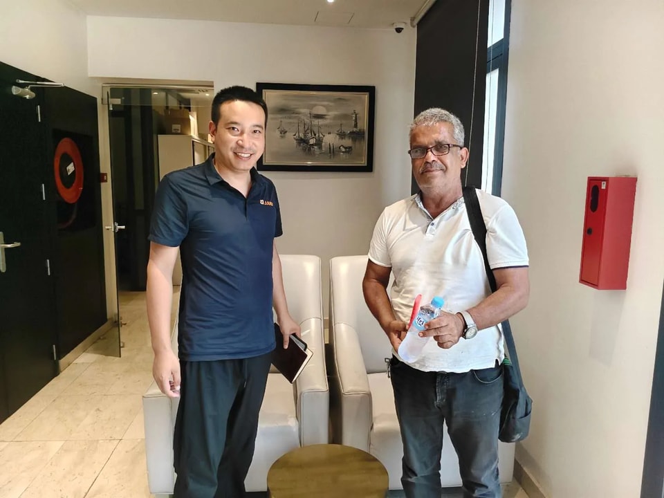 El equipo de JUGAO visita Argelia de nuevo para profundizar la cooperación y trazar un nuevo plan para el mercado del norte de África —— Soluciones personalizadas + política de precios óptima ayudan a los clientes a mejorar su capacidad de producción