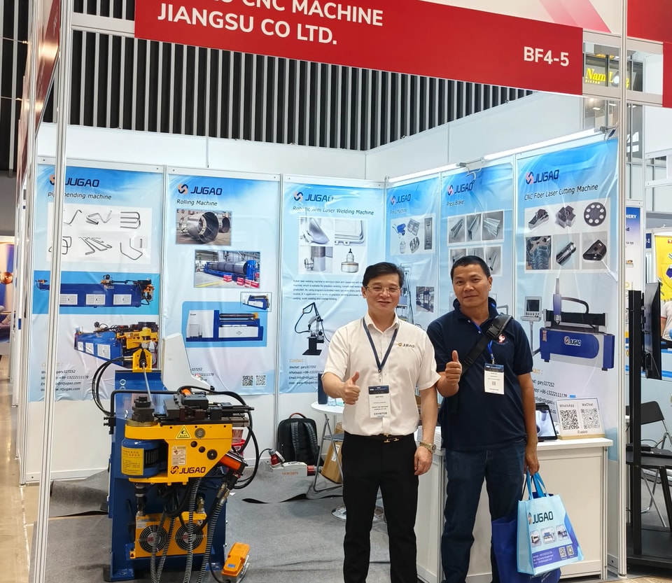 Se inaugura en Ciudad Ho Chi Minh la Exposición Internacional de Ingeniería de Precisión y Manufactura de Vietnam 2025