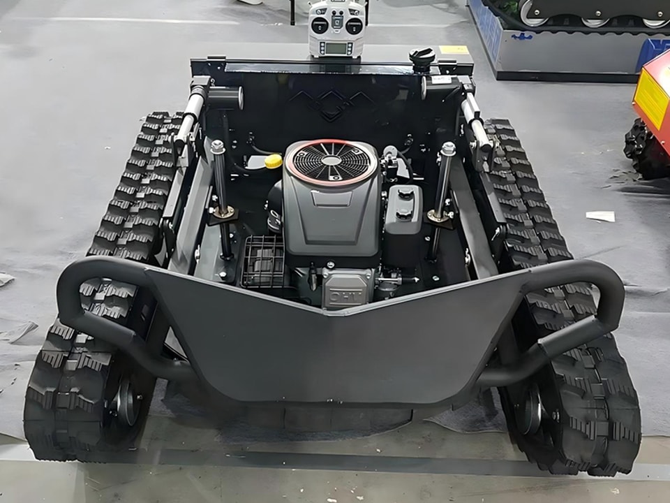 GMDE OFF-ROADTANK 452-80A-pic-2.mp4