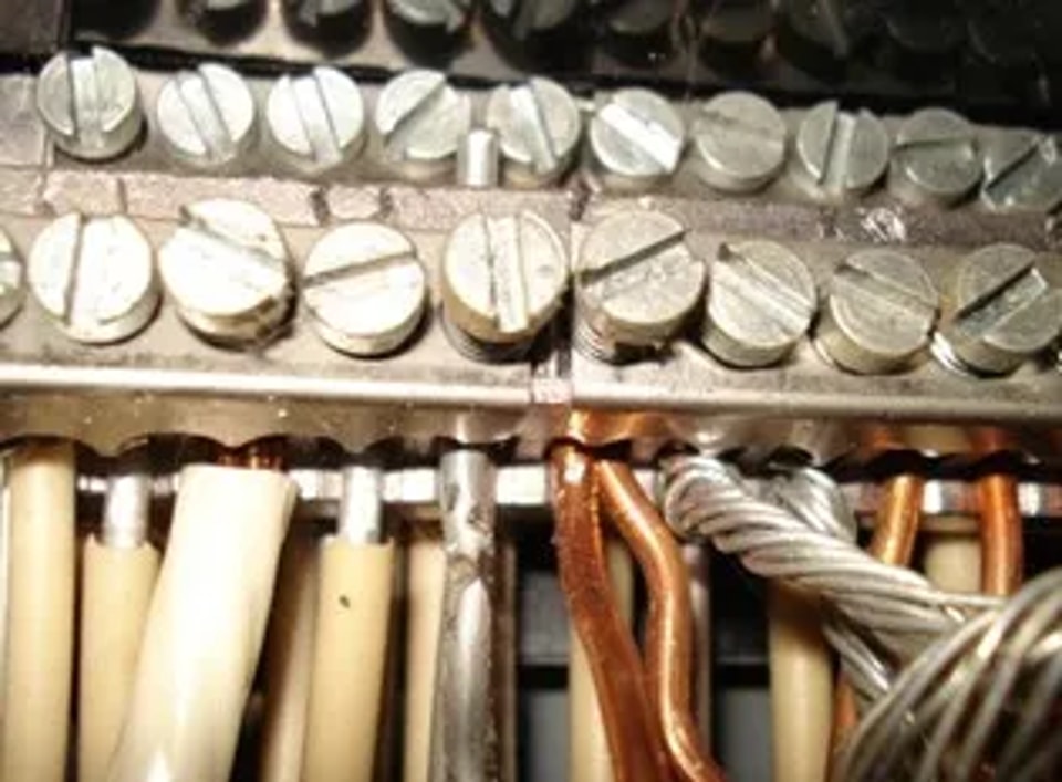 Why Copper and Aluminum Conductors Should Not Be Directly Connected
