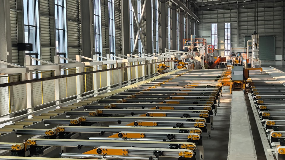 Extrusion Process Cooling Table