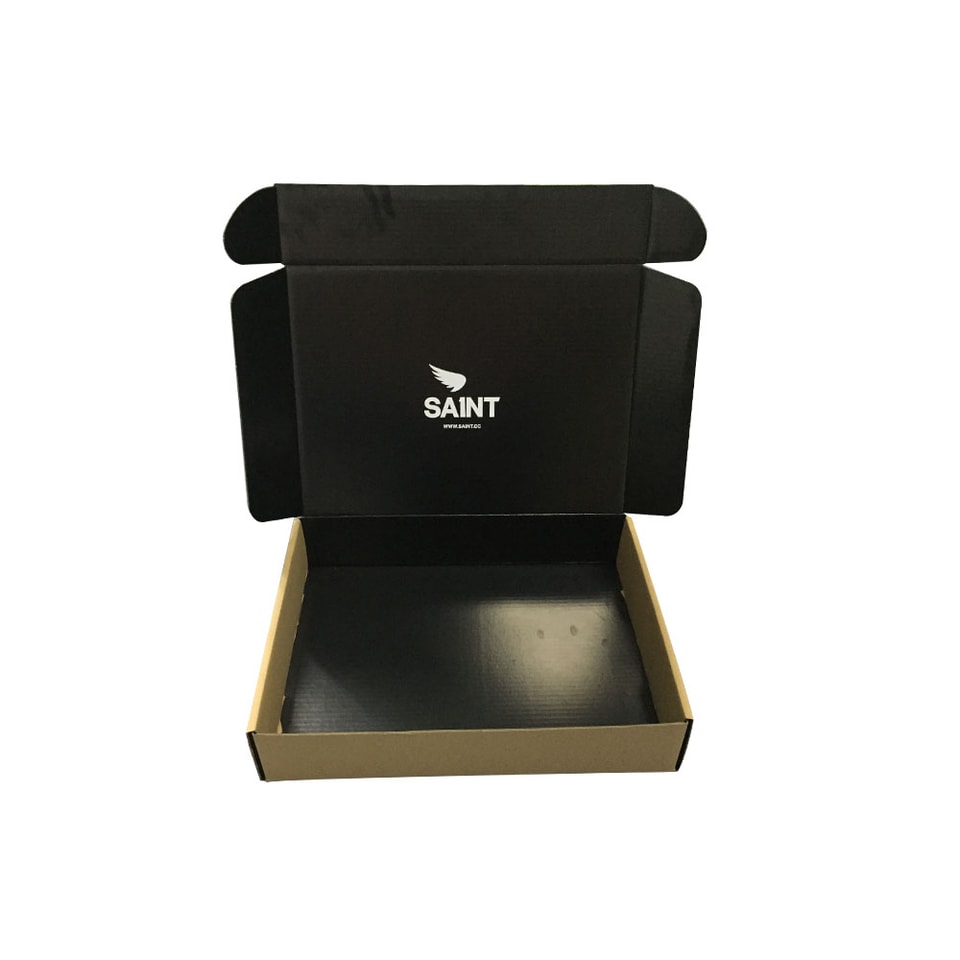 Caja de regalo para enviar ropa con el logotipo de su empresa