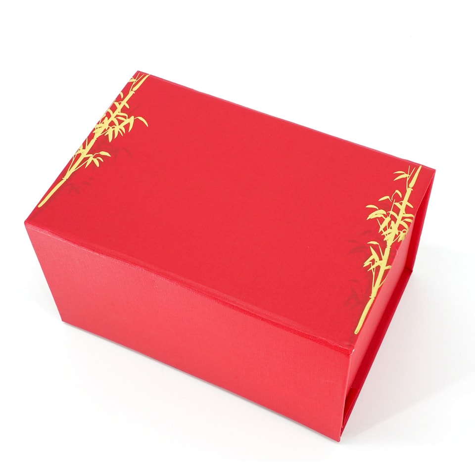 Caja de regalo roja de lujo con estampado metalizado y cierre magnético | Caja rígida personalizada de primera calidad para presentación