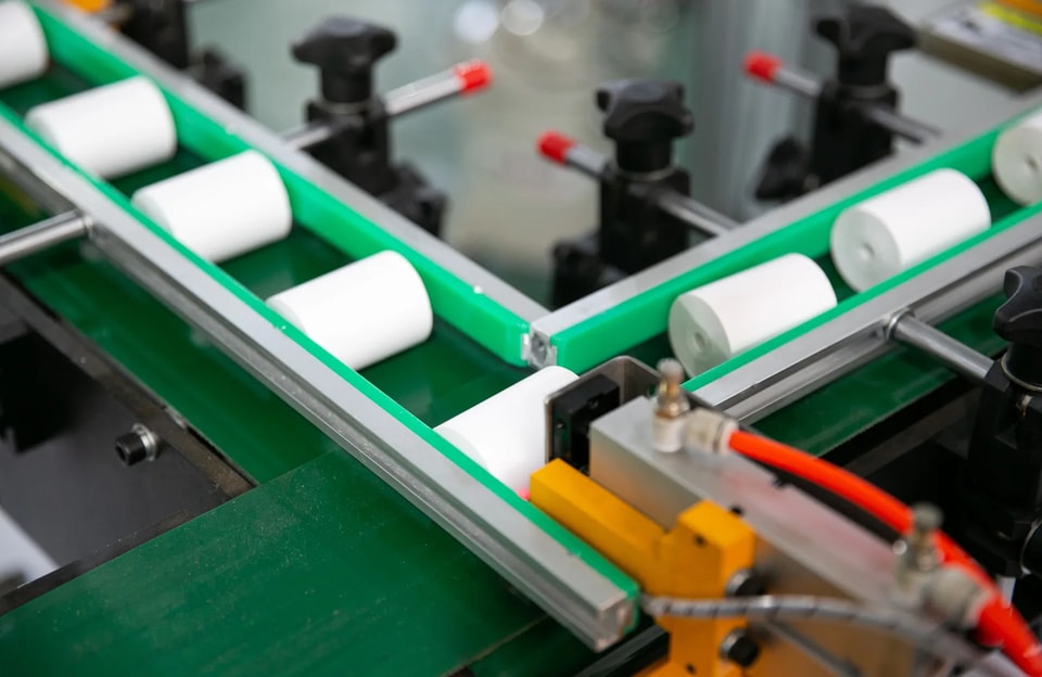 GPPE: línea de conversión totalmente automática de rollos de etiquetas con mandril pequeño; vista 6 de la galería de equipos
