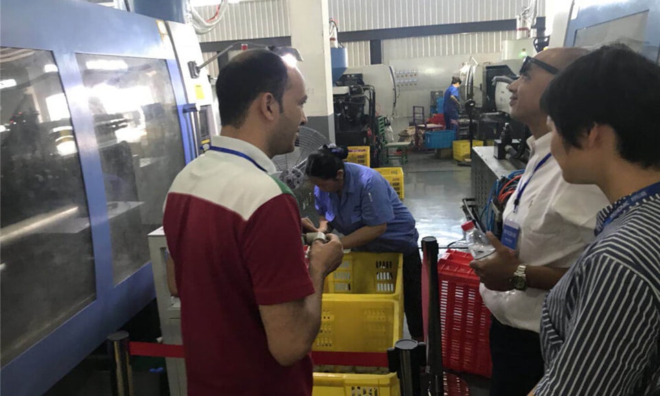 North African Customers Visited Our Company