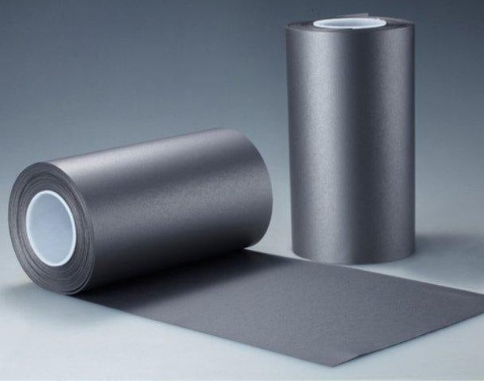Poudre absorbante des ondes électromagnétiques