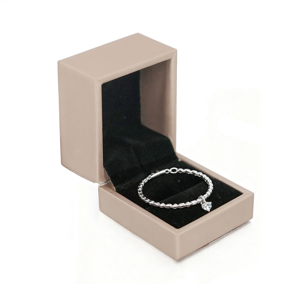 Necklace paper box
