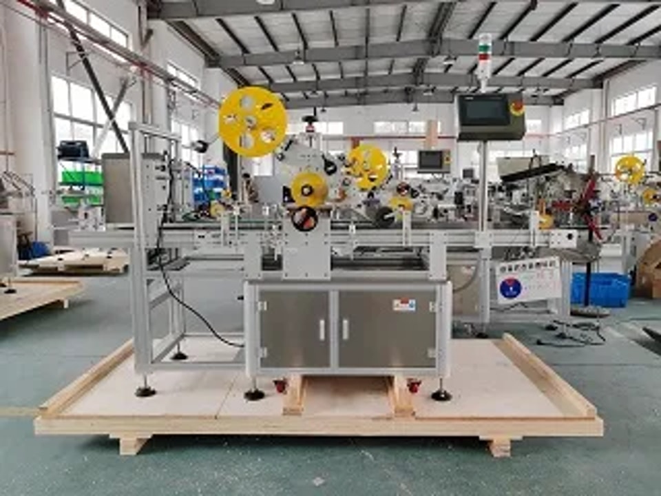 top surface labeling machine SKILT MACHINERY .webp