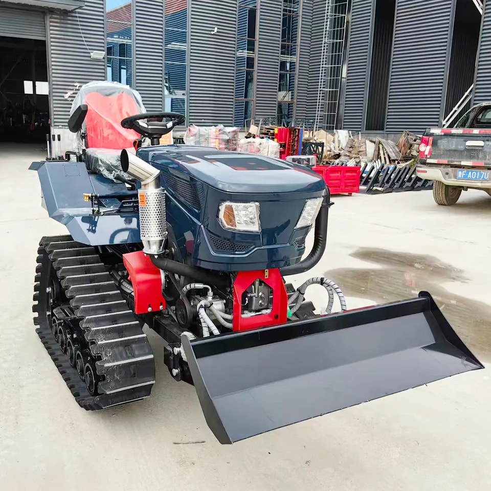 hightop-SideviewHTCT35S-Procrawlertractorfittedwithfrontdozerblade35-c12f1f.webp