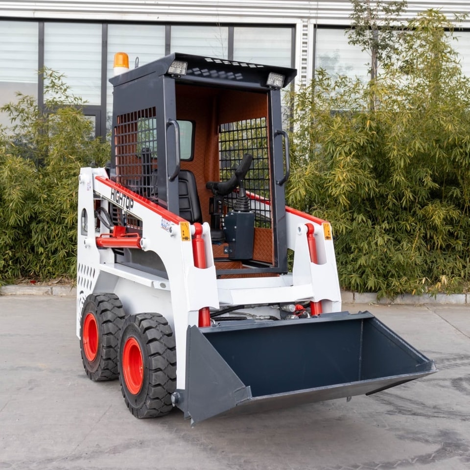Колёсный мини-погрузчик с бортовым поворотом HT-L25