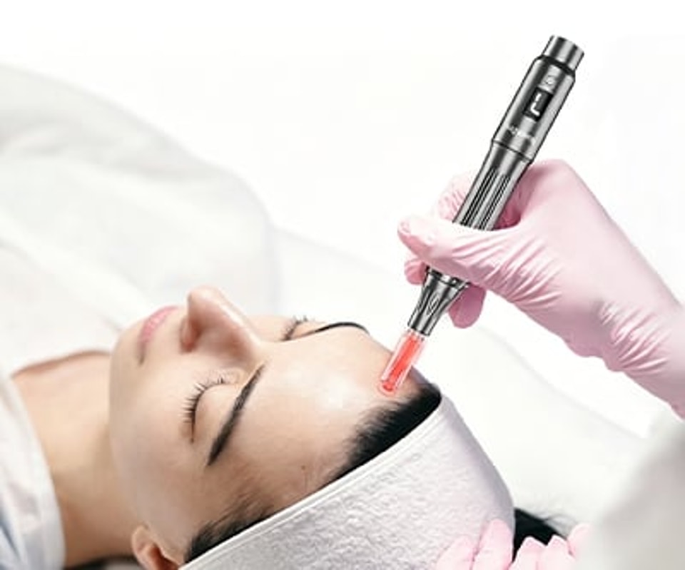 Powered Microneedle