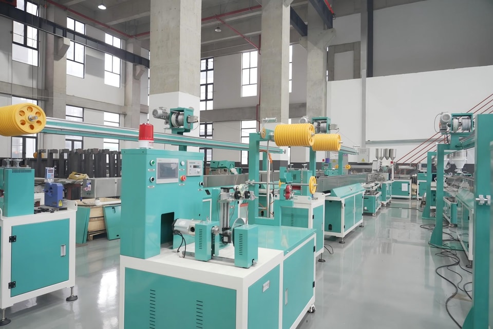 Como a AIFUER Desenvolve Linhas Estáveis de Extrusão de Filamentos para Impressão 3D