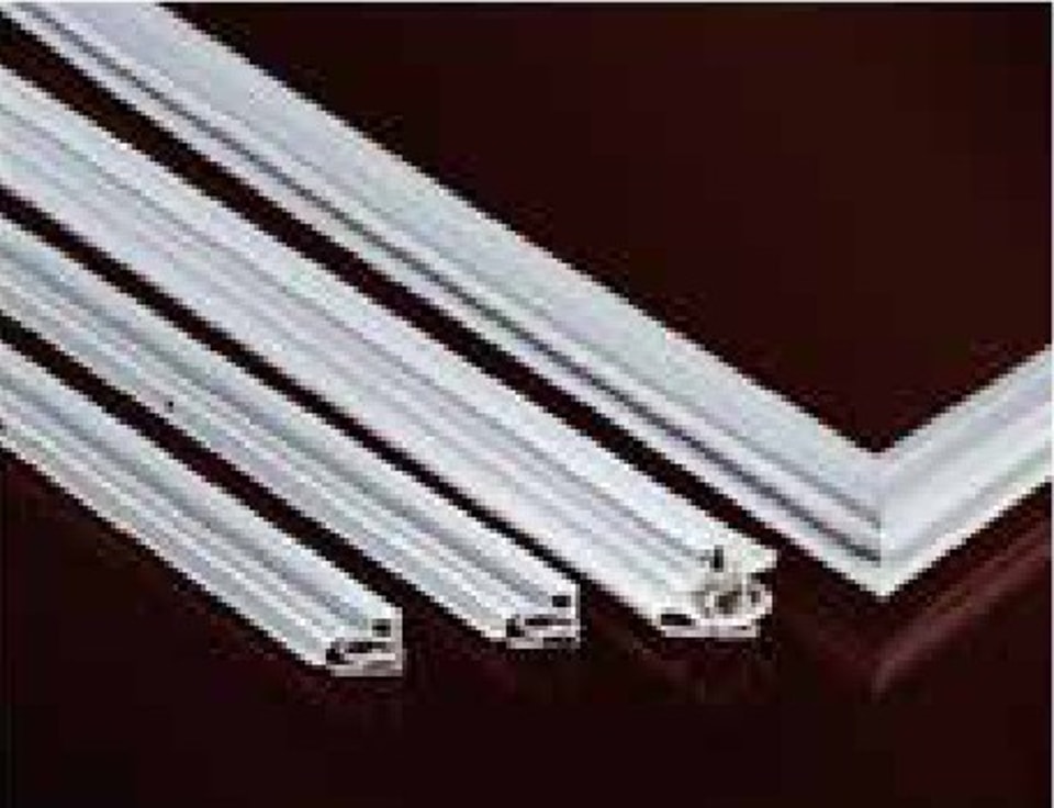 Migration-resistant soft PVC gasket profiles