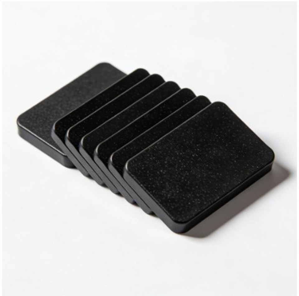 Rare-earth fresh-keeping magnetic sheets