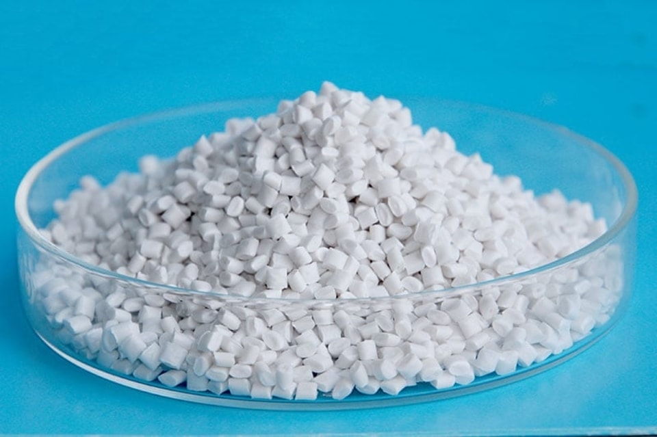 Flame-retardant PP pellets