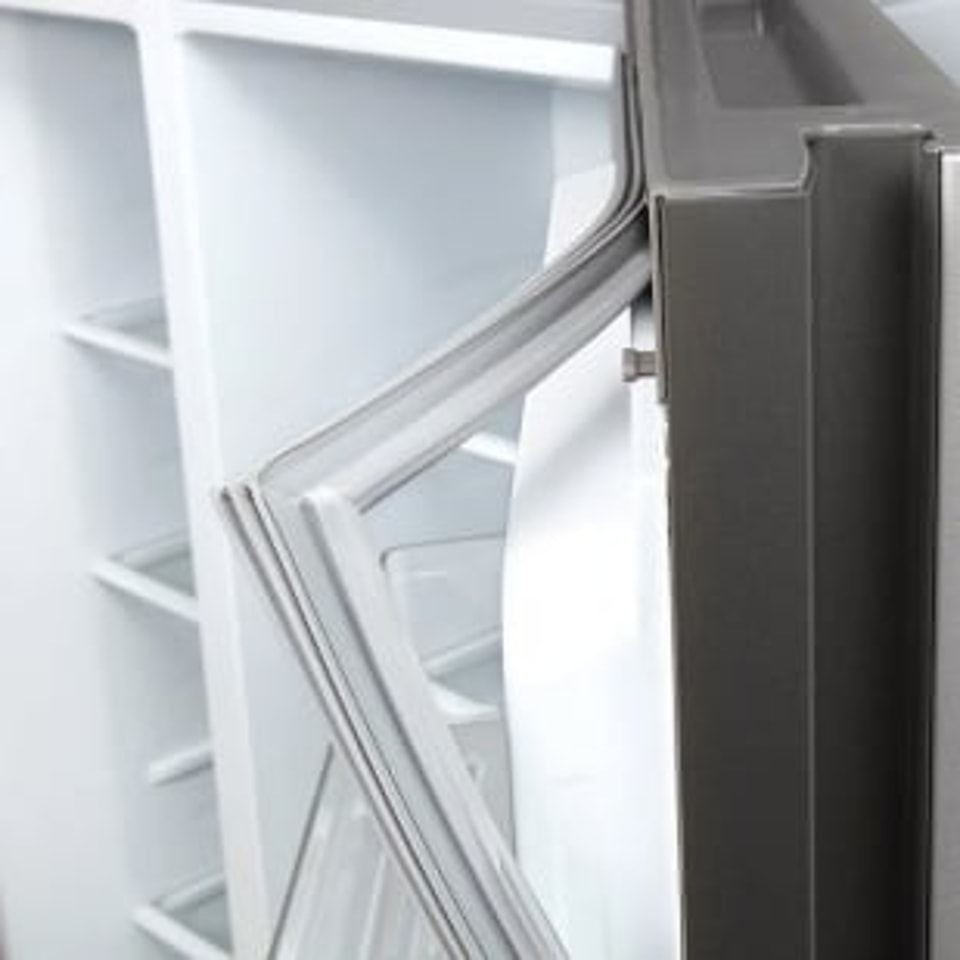 Freezer door seal
