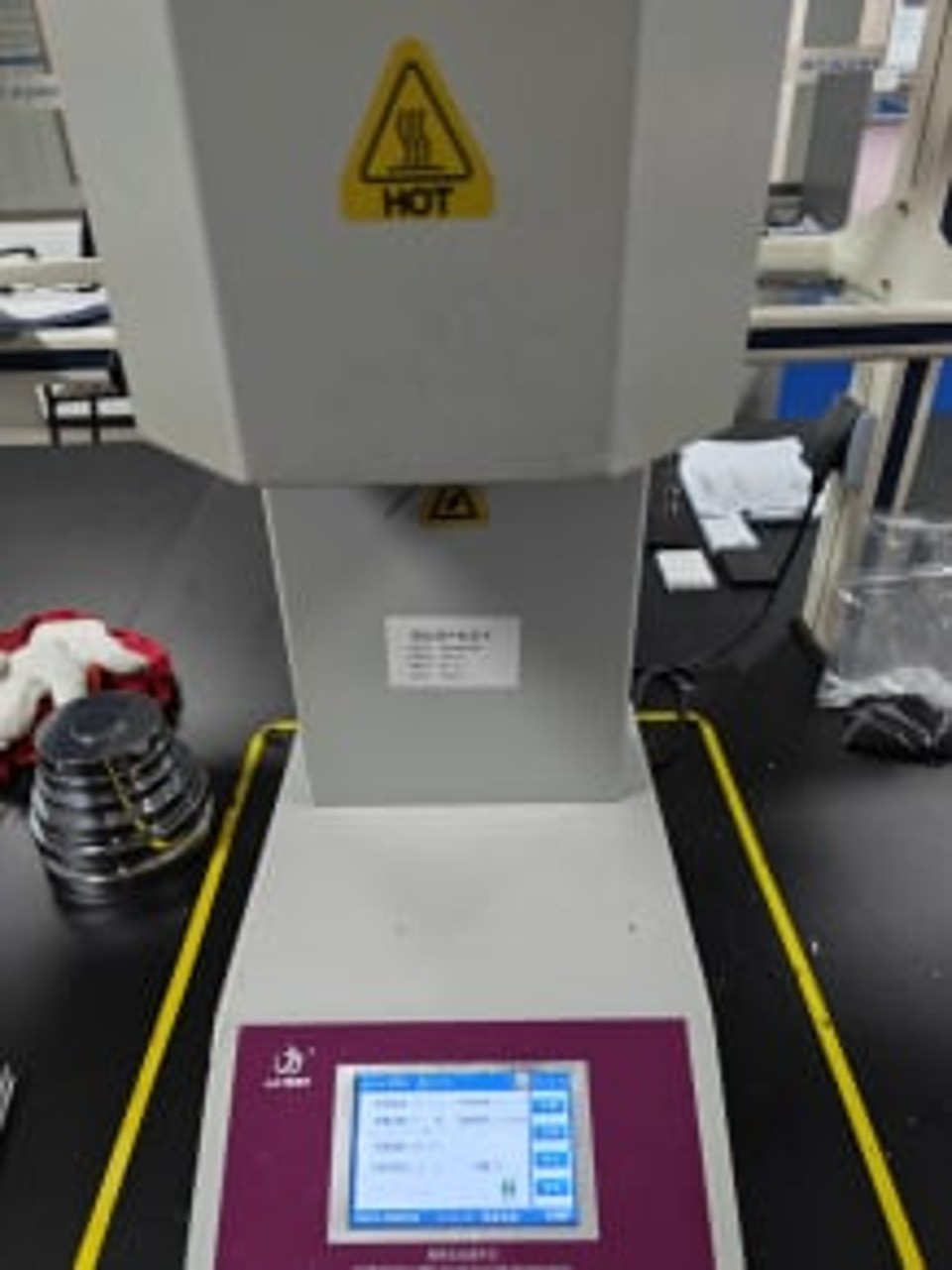 Melt flow rate tester